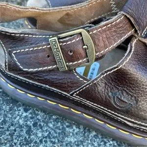 Dr. Martens | Shoes | Dr Martens Vintage 9s Y2k Brown  display picture 1